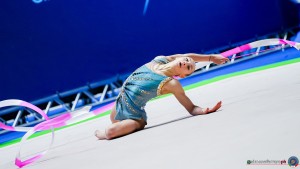 final6 f motto viareggio vignozzi bianca   nastro sfe06886 copia simone ferraro ph copia